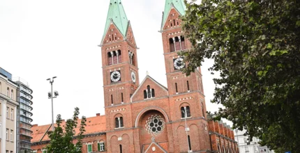 Frančiškanska cerkev (Bazilika Matere Usmiljenja)